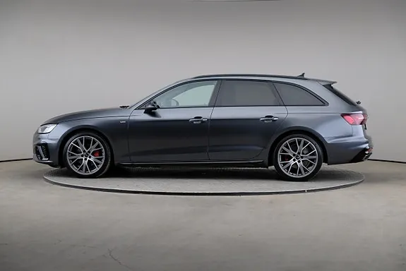 Audi A4 2023 photo 4