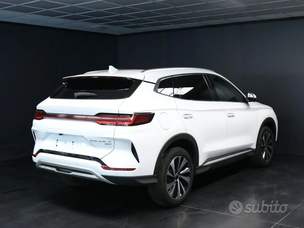 BYD Seal U 2025 photo 3