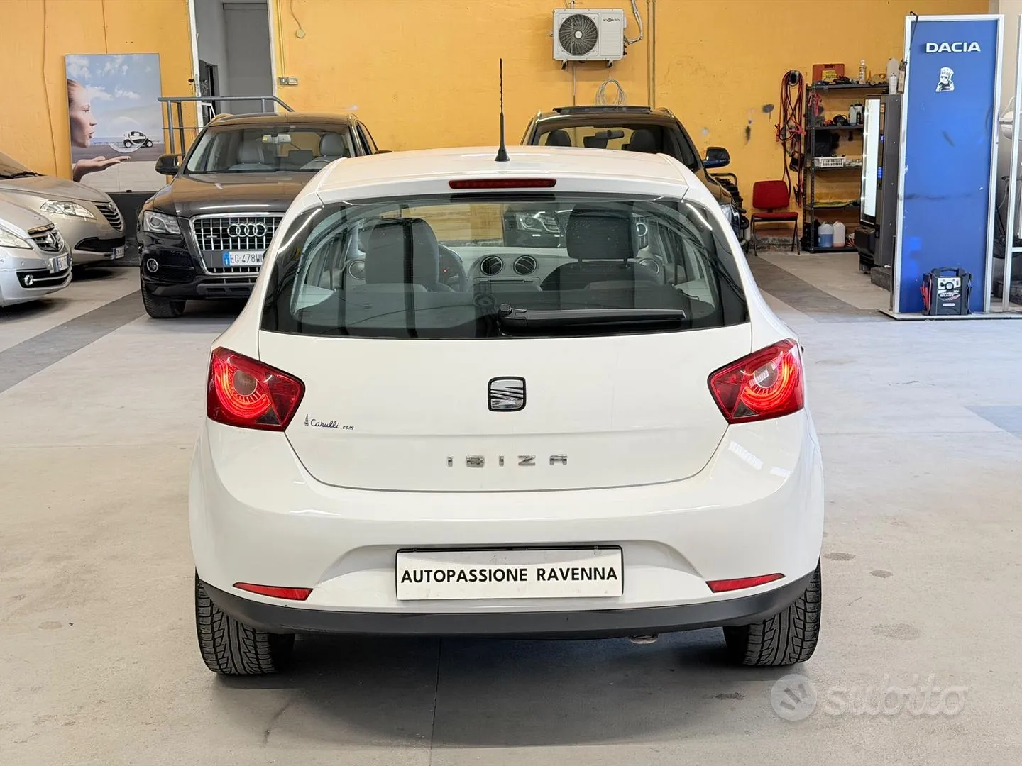 Seat Ibiza 2010 photo 4