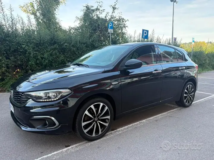 Fiat Tipo 2017 photo 2