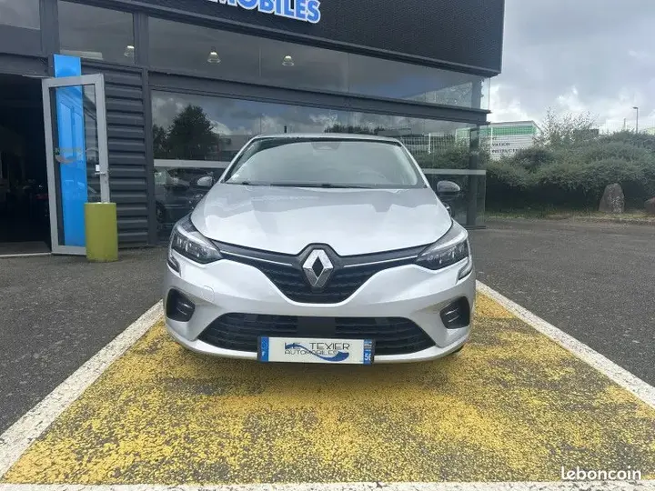 Renault Clio 2022 photo 5
