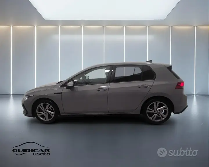 Volkswagen Golf 2024 photo 3
