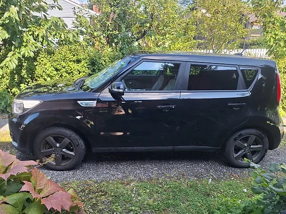 Kia Soul 2017 photo 2
