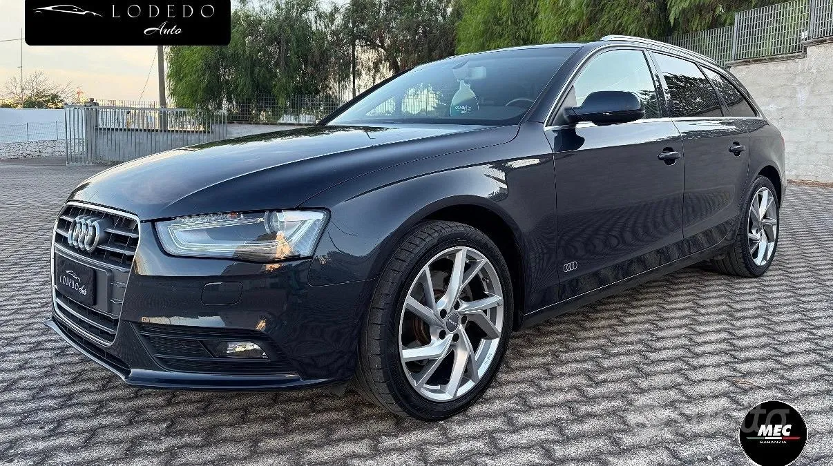 Audi A4 2013 photo 3