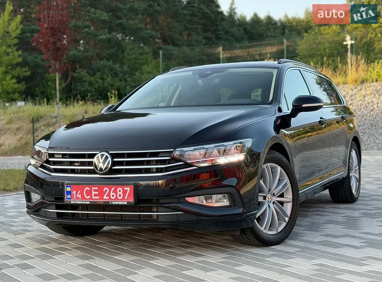 Volkswagen Passat 2022 photo 3