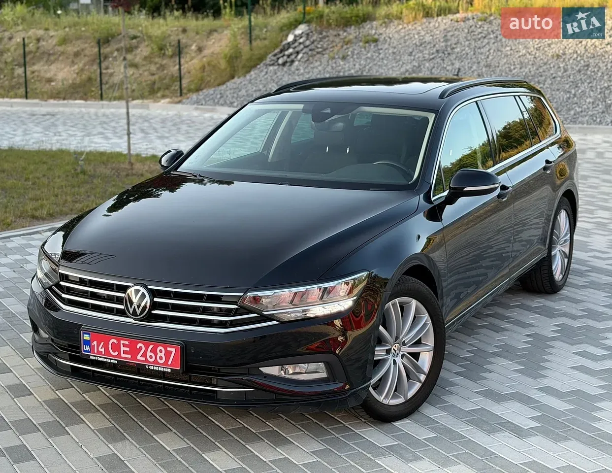 Volkswagen Passat 2022 photo 4