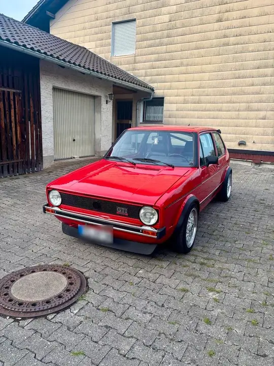 Volkswagen Golf 1 Gti