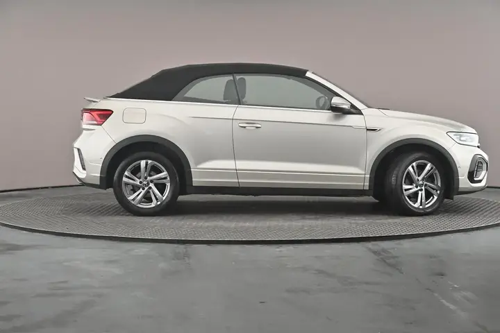 Volkswagen T-Roc 2023 photo 4