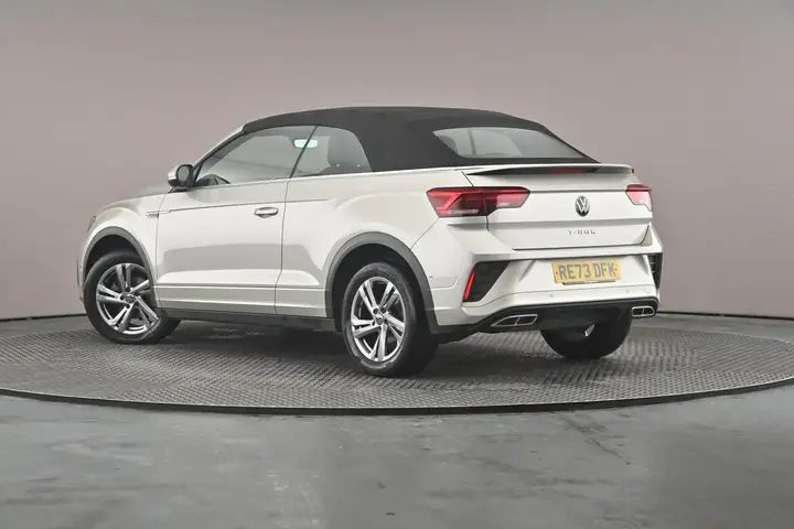 Volkswagen T-Roc 2023 photo 3