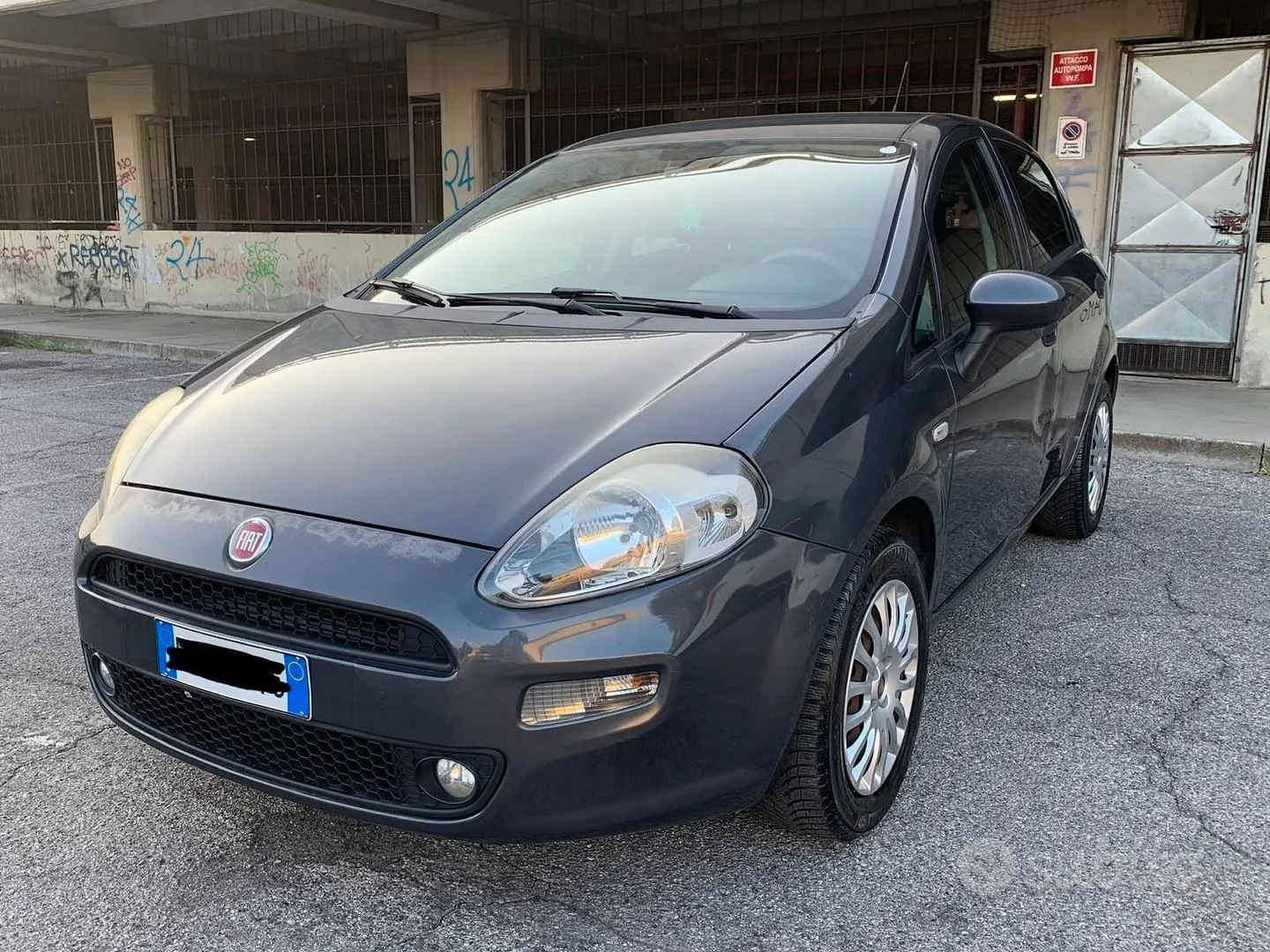 Fiat Punto 2015 photo 3