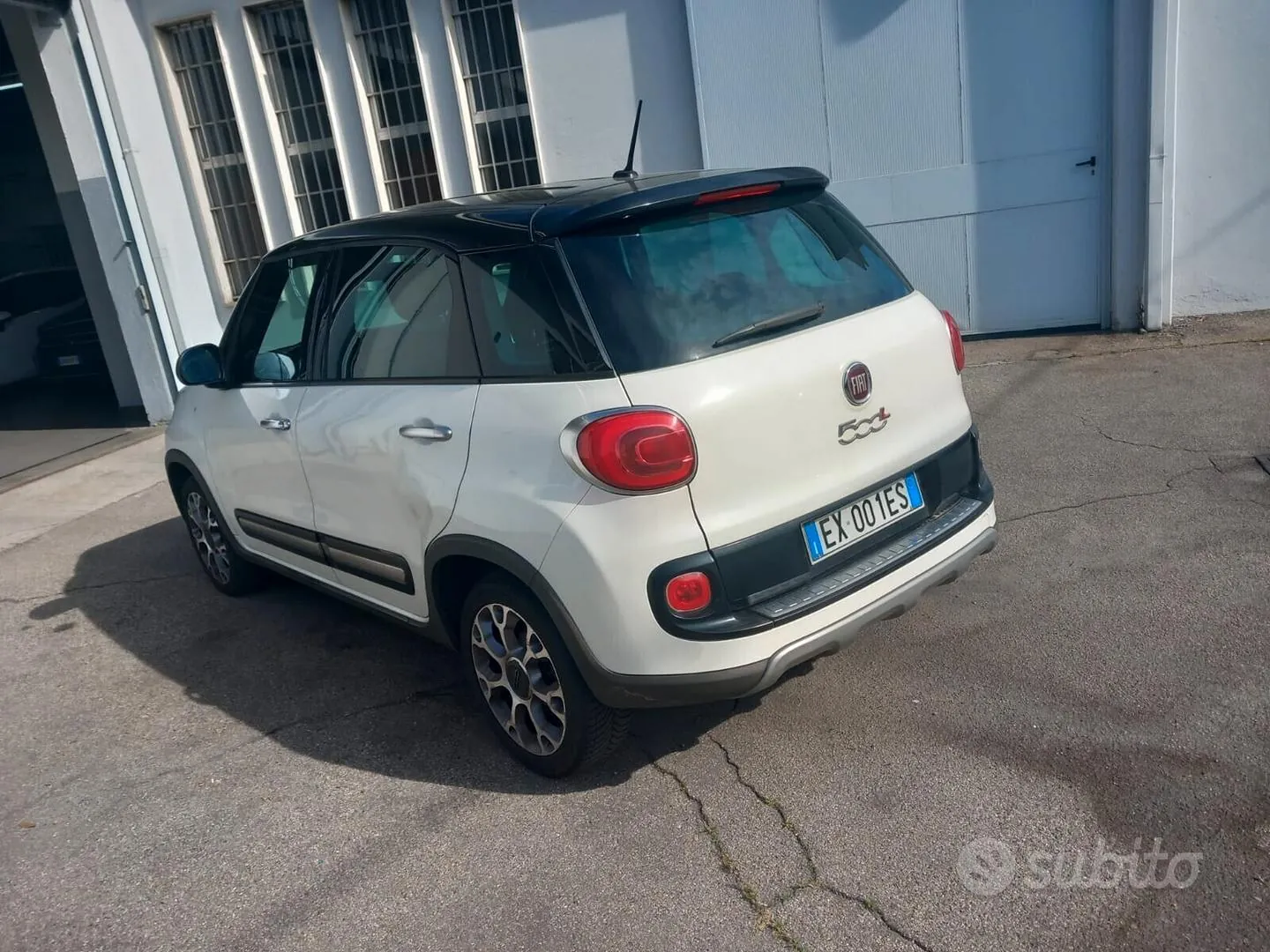 Fiat 500L 2014 photo 2