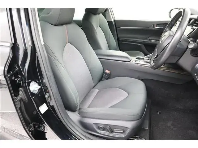 Toyota Camry 2017 photo 5