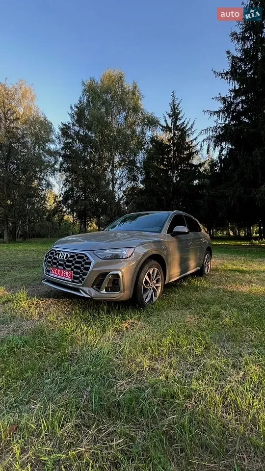 Audi Q5 2022 photo 2