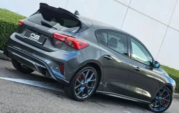 Ford Focus 2020 photo 2