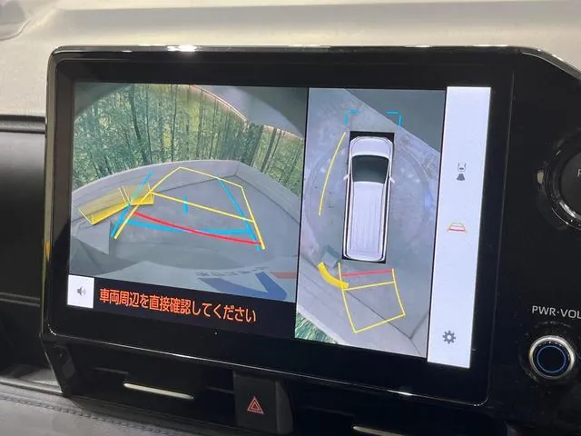 Toyota Voxy 2024 photo 4