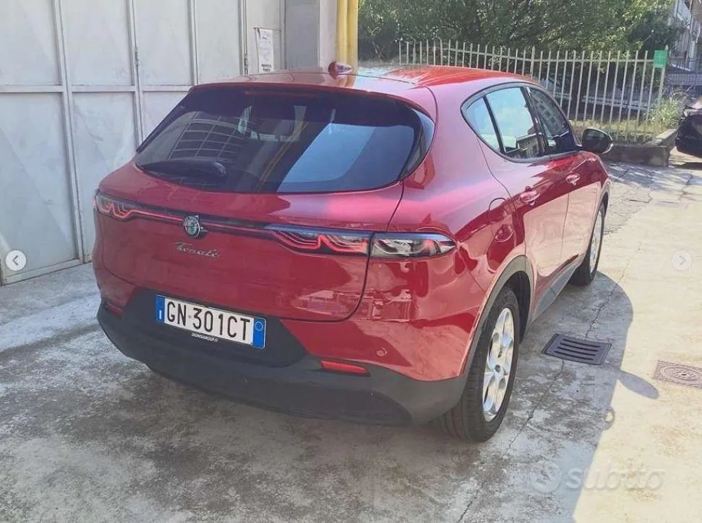 Alfa Romeo Tonale 2023 photo 2