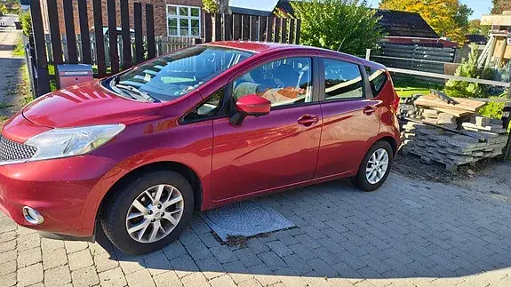Nissan Note 2014 photo 2
