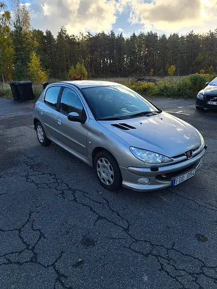 Peugeot 206