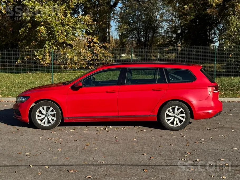 Volkswagen Passat 2021 photo 2