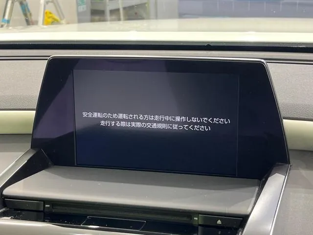 Toyota Crown Hybrid Rs 2018 photo 4