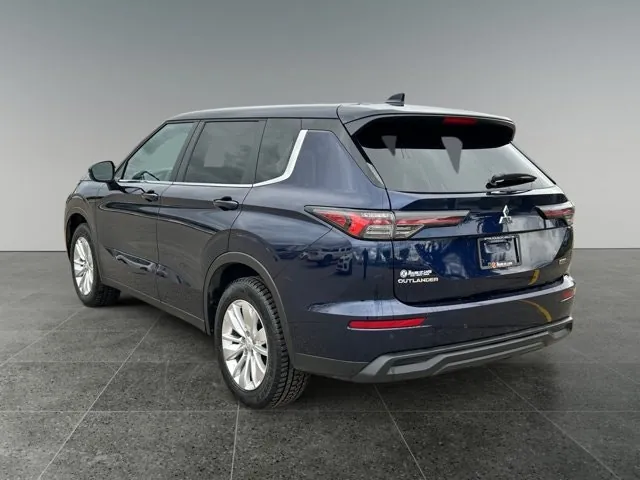 Mitsubishi Outlander 2026 photo 4