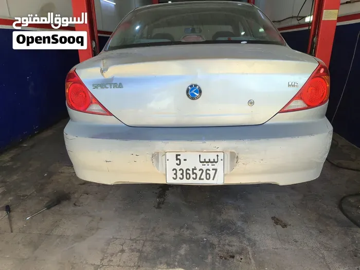 Kia Cerato 2001 photo 4
