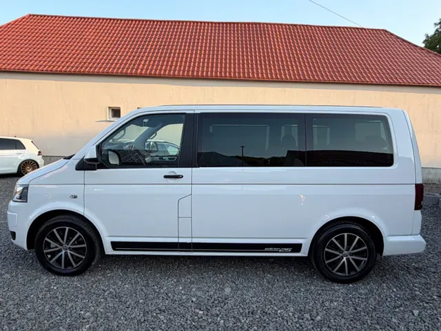 Volkswagen T5 Multivan 2013 photo 3