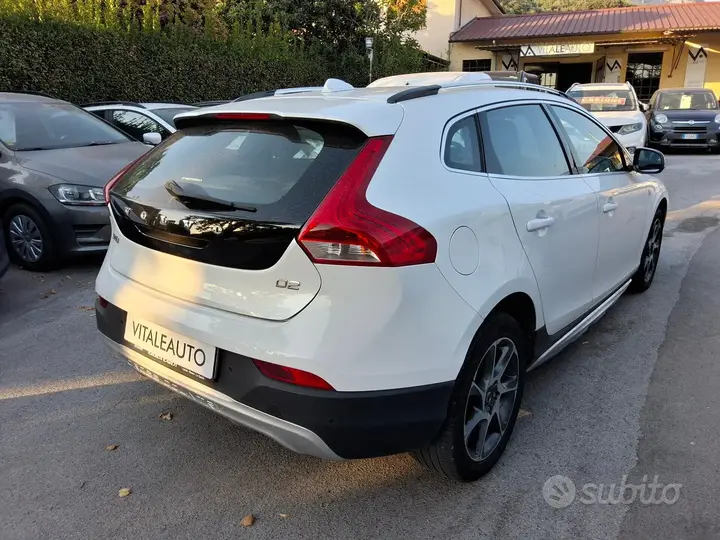 Volvo V40 2016 photo 4