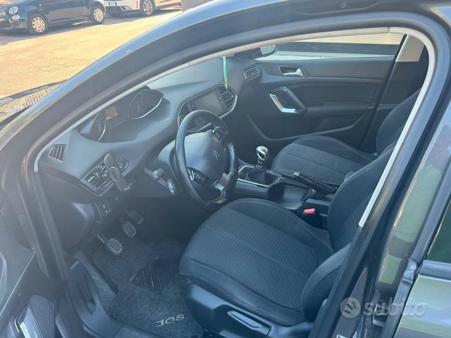 Peugeot 308 2018 photo 4