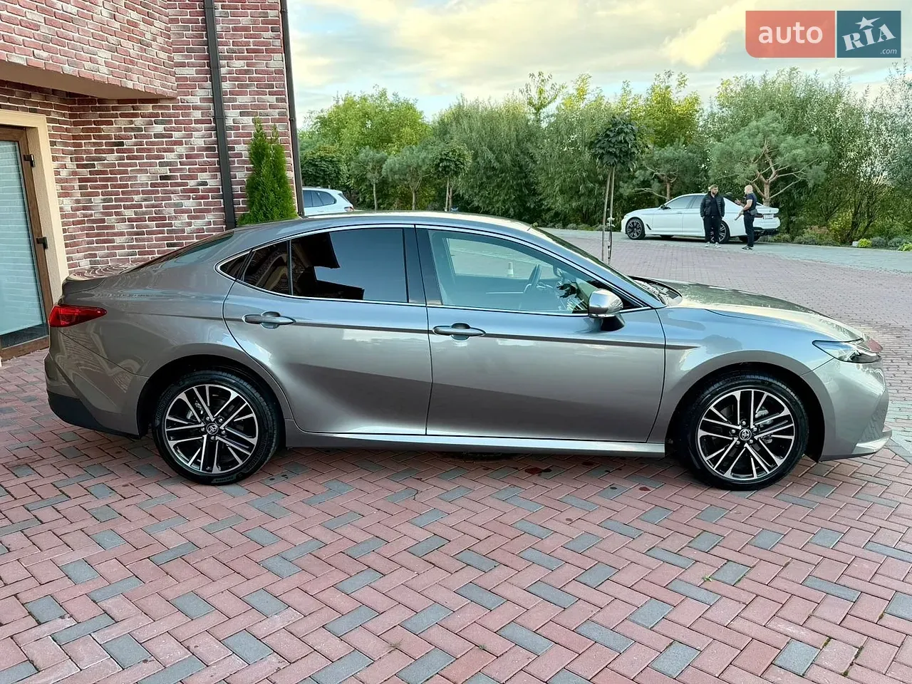 Toyota Camry 2025 photo 5