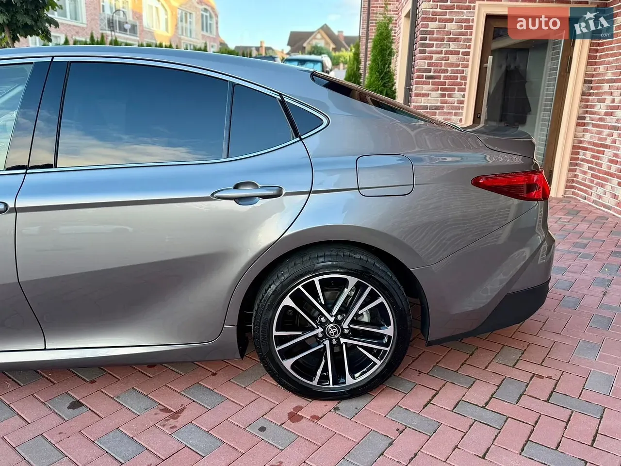 Toyota Camry 2025 photo 4