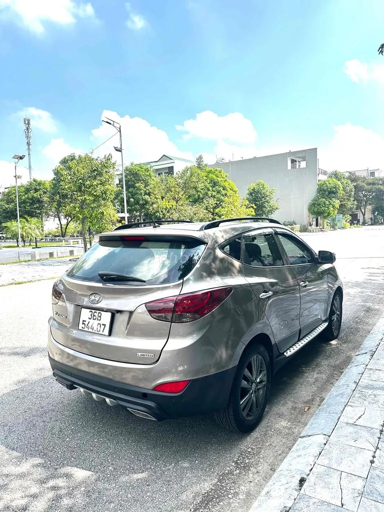 Hyundai Tucson 2009 photo 2