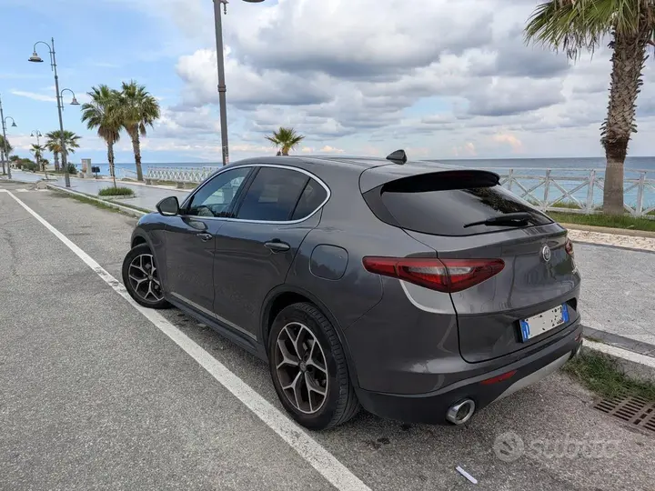 Alfa Romeo Stelvio 2019 photo 2