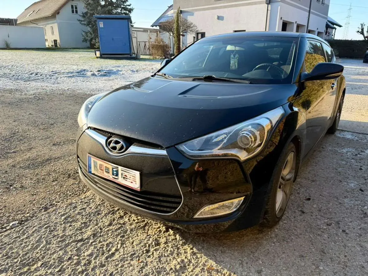Hyundai Veloster 2012 photo 2