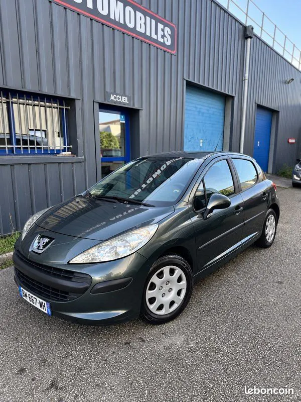 Peugeot 207