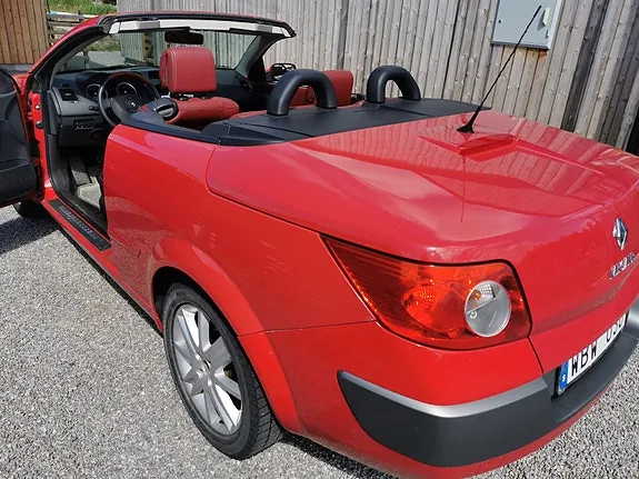 Renault Megane Ii 2004 photo 2