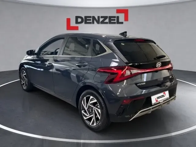 Hyundai I20 photo 2