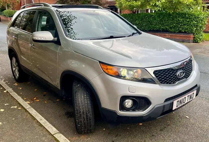 Kia Sorento 2010 photo 4