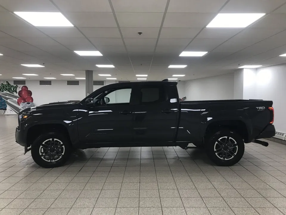 Toyota Tacoma 2026 photo 4