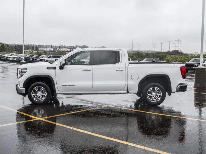 GMC Sierra 1500 2026 photo 5