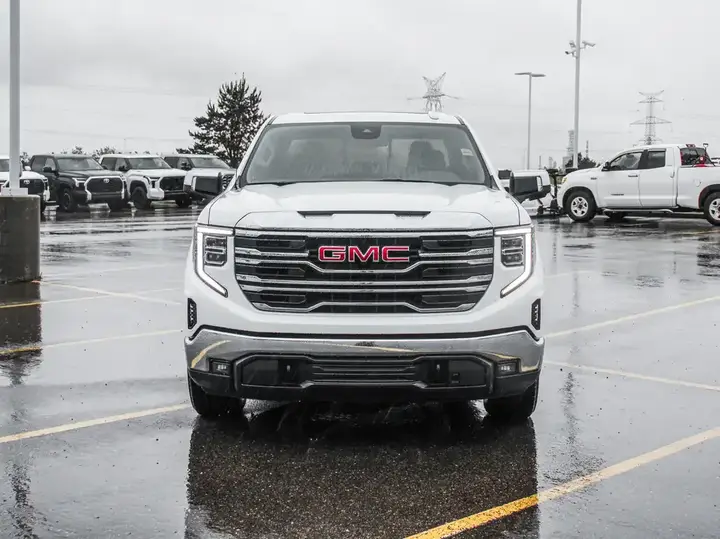GMC Sierra 1500 2026 photo 3