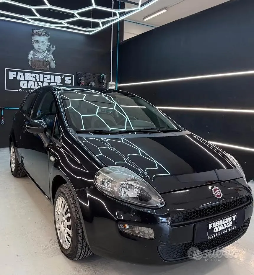 Fiat Grande Punto 2013 photo 2