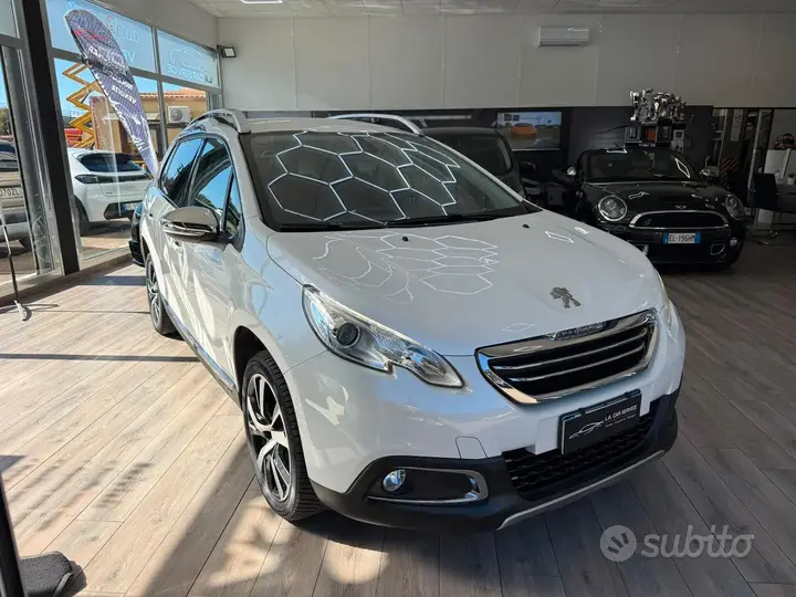 Peugeot 2008 2016 photo 2
