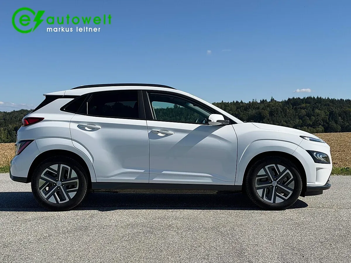 Hyundai Kona 2022 photo 3