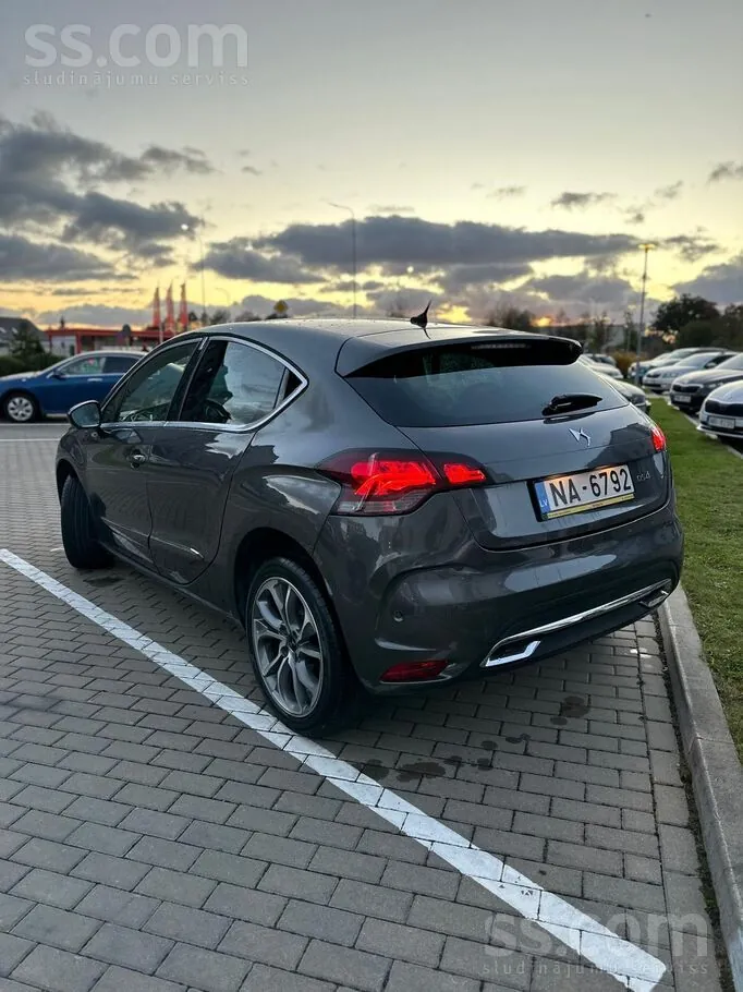 Citroen Ds4 2015 photo 2
