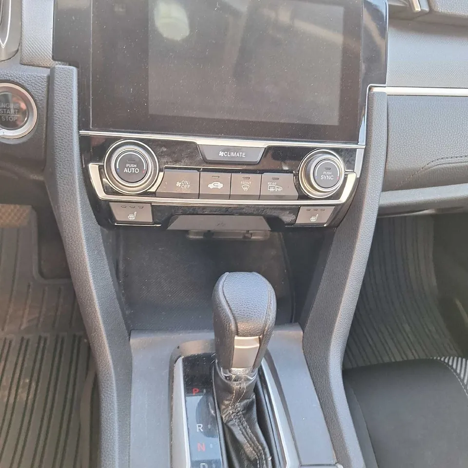 Honda Civic 2017 photo 4