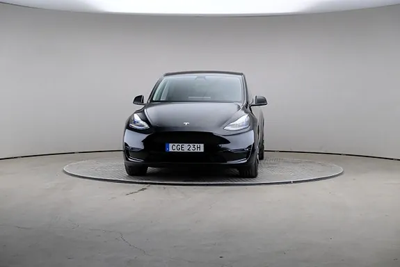 Tesla Model Y 2023 photo 3