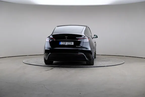 Tesla Model Y 2023 photo 5