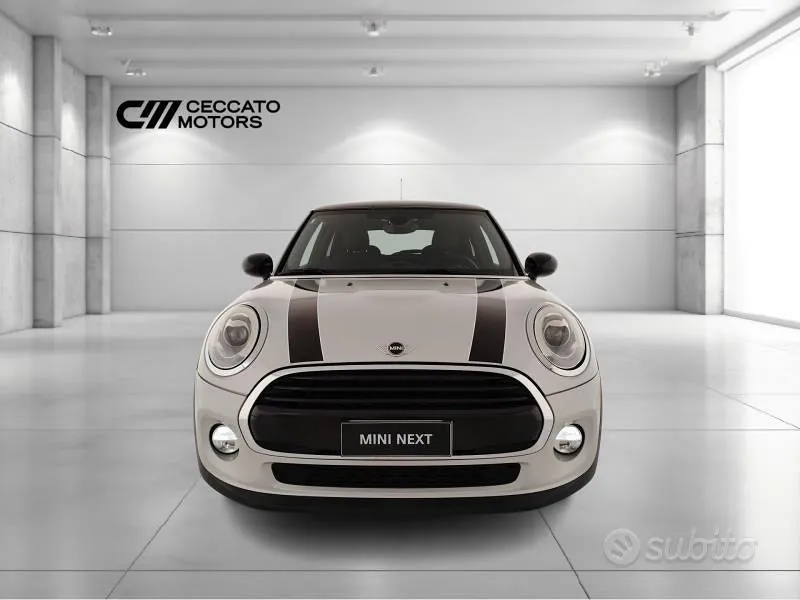 Mini Mini Cooper 2018 photo 2
