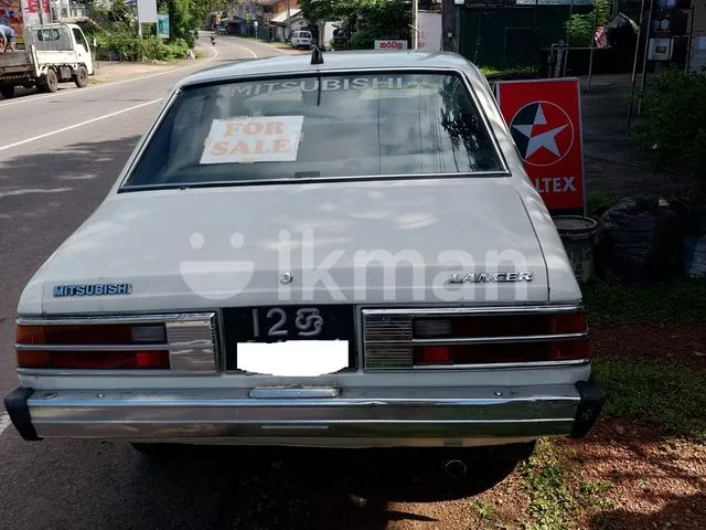 Mitsubishi Lancer 1990 photo 2